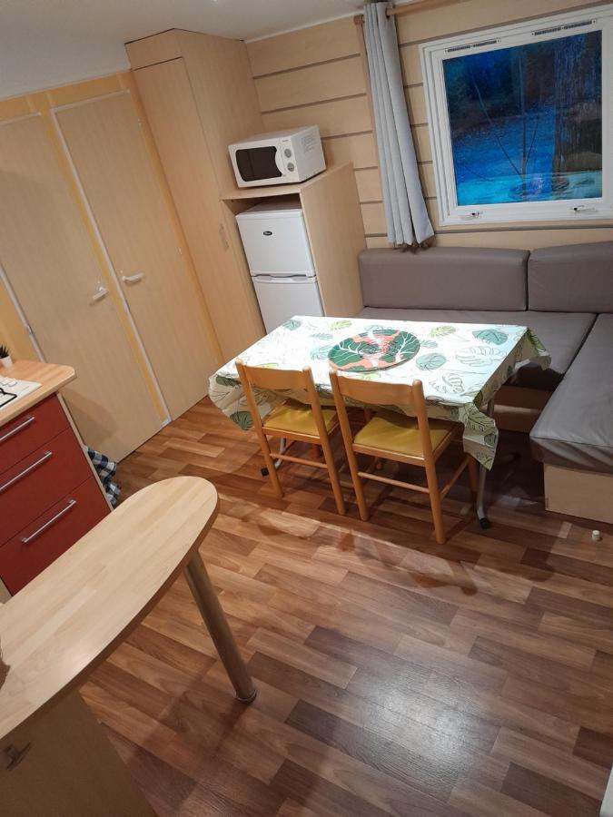 Location Mobil-Home Le Parc Des Roches Saint-Chéron المظهر الخارجي الصورة