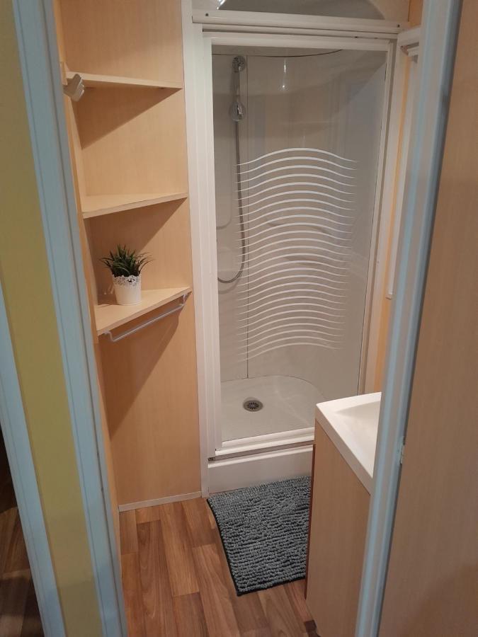 Location Mobil-Home Le Parc Des Roches Saint-Chéron المظهر الخارجي الصورة