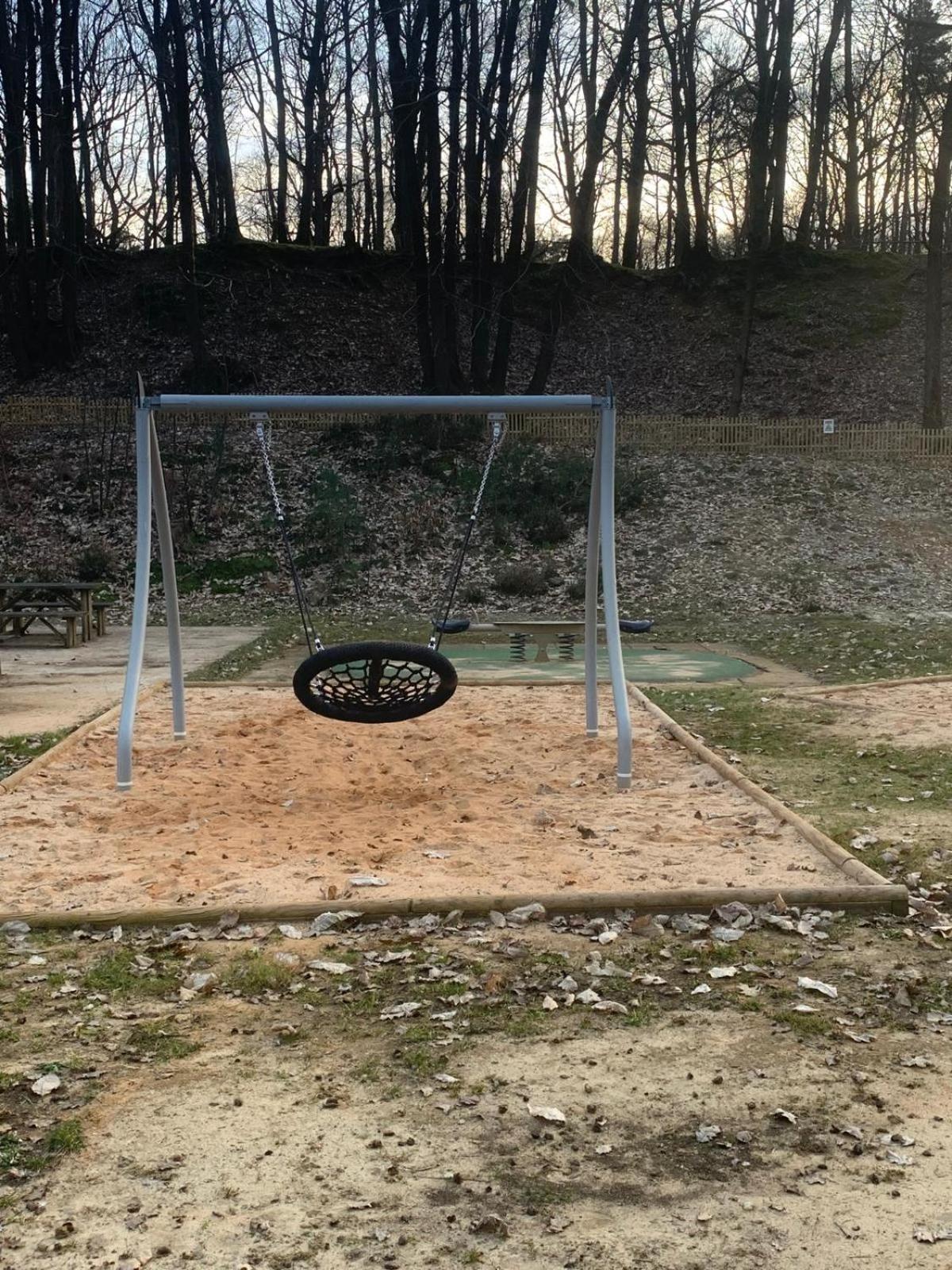 Location Mobil-Home Le Parc Des Roches Saint-Chéron الغرفة الصورة